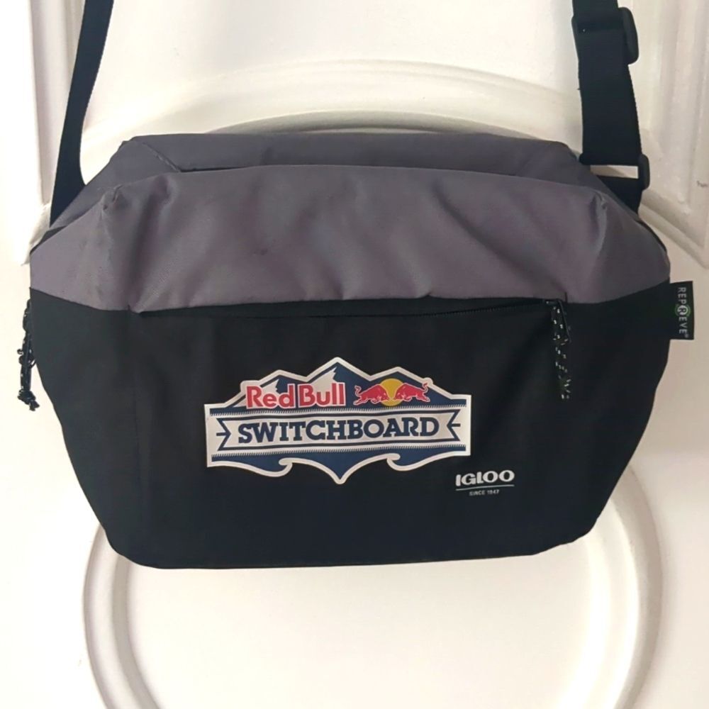 Igloo Stadium Beverage Cooler Redbull Switchboard 16 X 9 inches